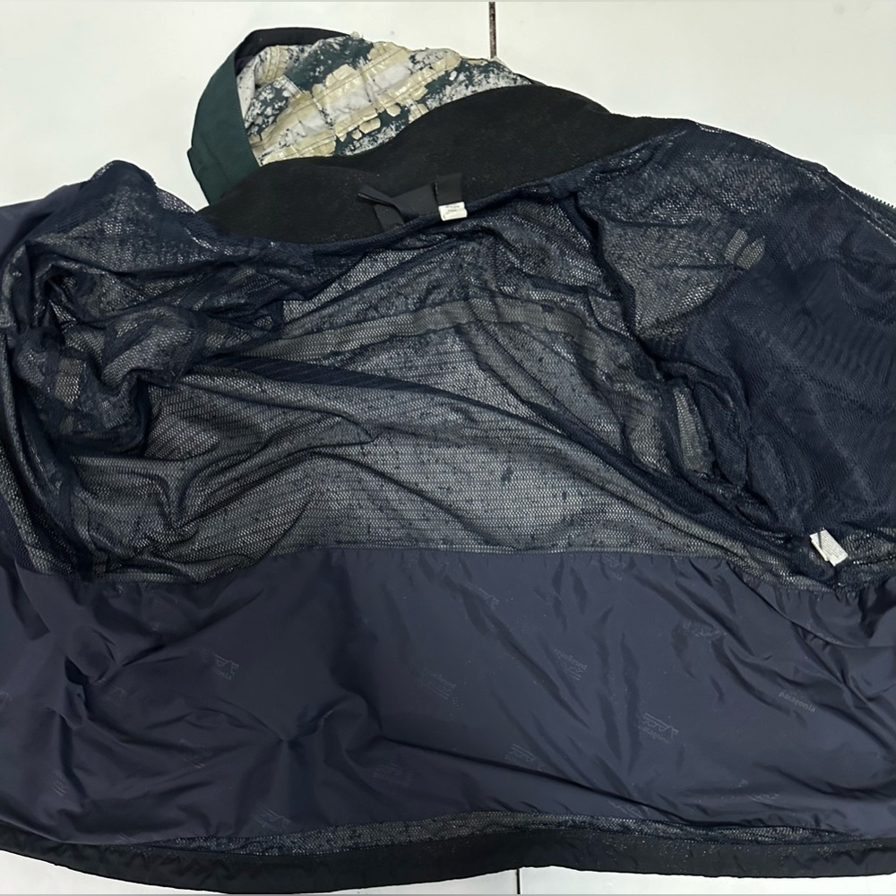 🧥 Vintage Patagonia Long Sleeve Hooded Rain Coat - Men's Size Large, Black 🌧️ - Picture 11 of 13